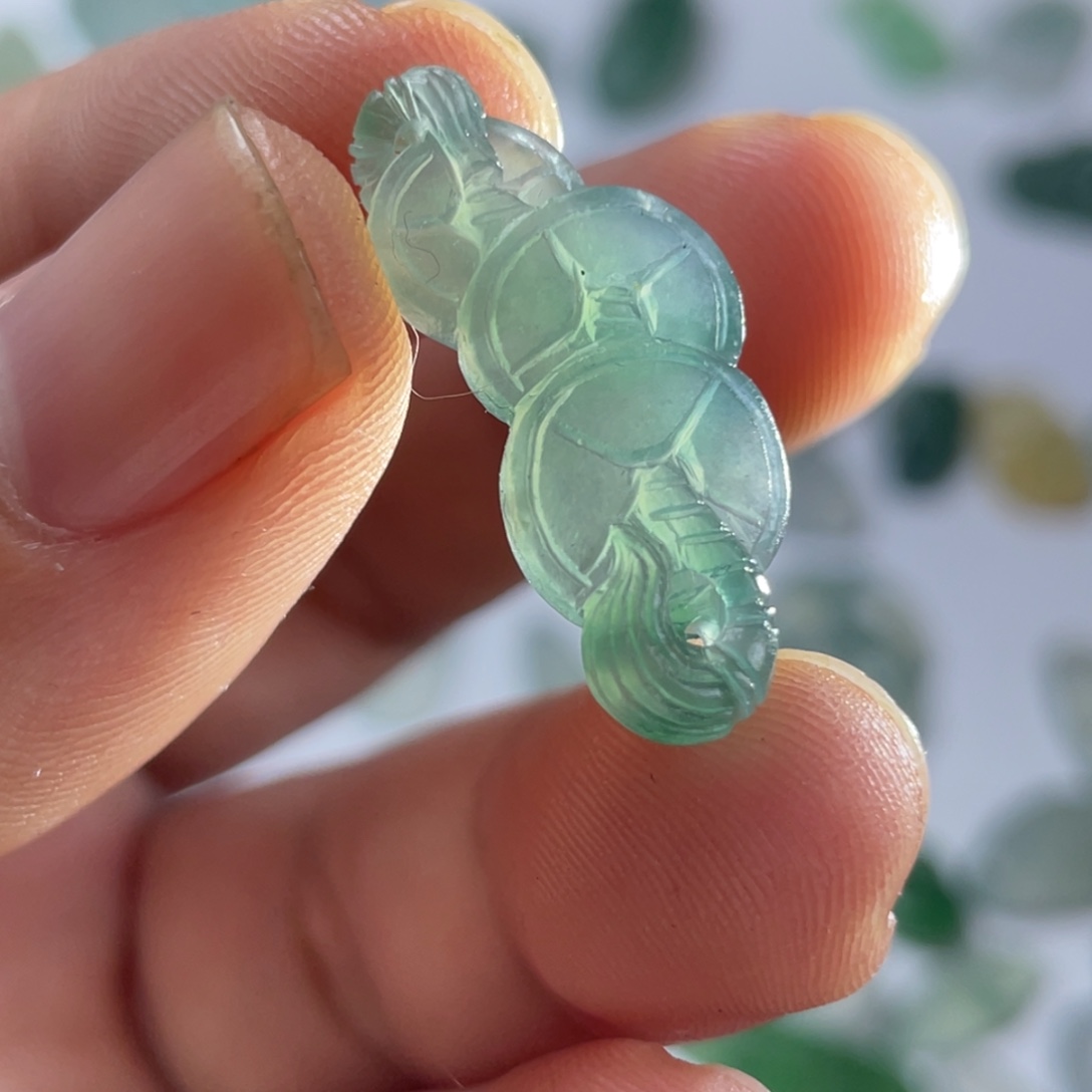 定制翡翠未镶嵌钱串子