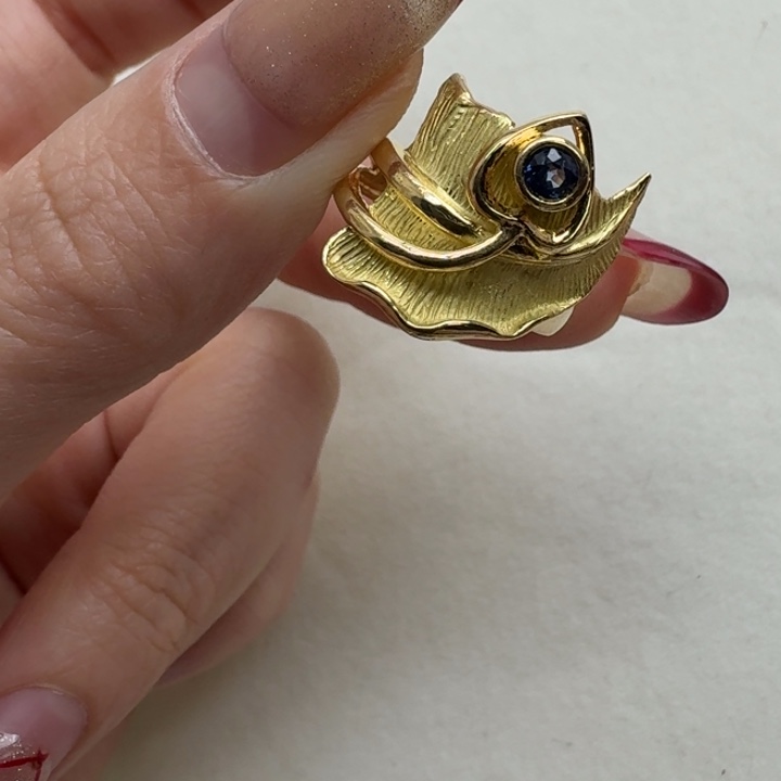 蓝宝石戒指未镶嵌