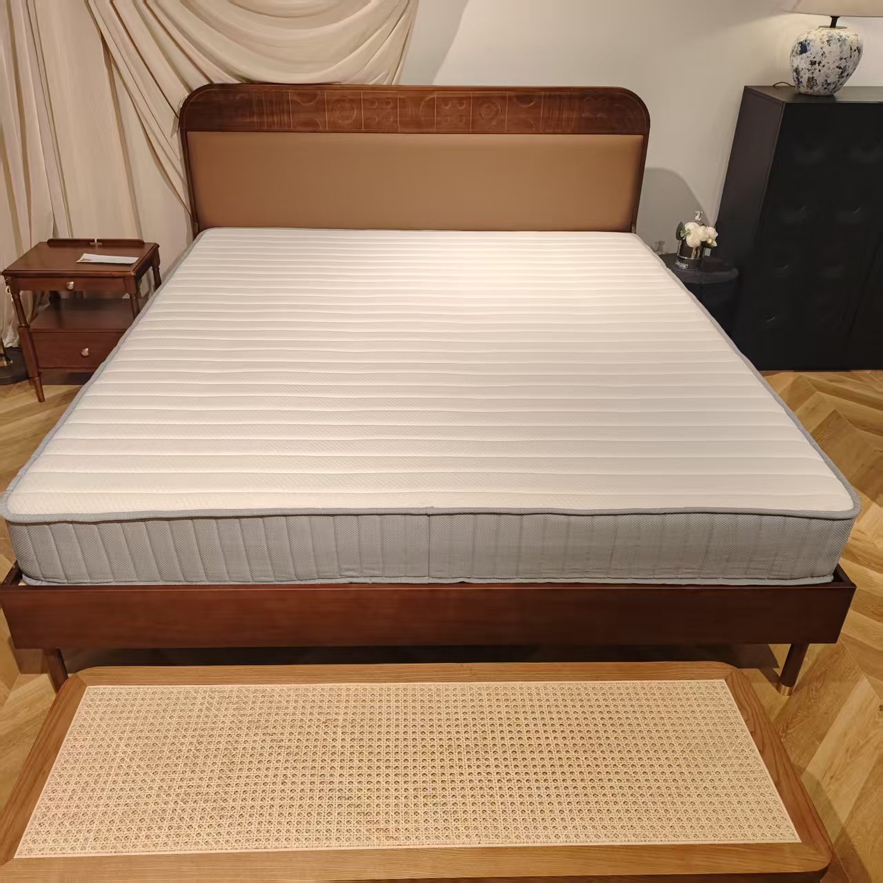 【Galn+】床垫乳胶独立弹簧床垫