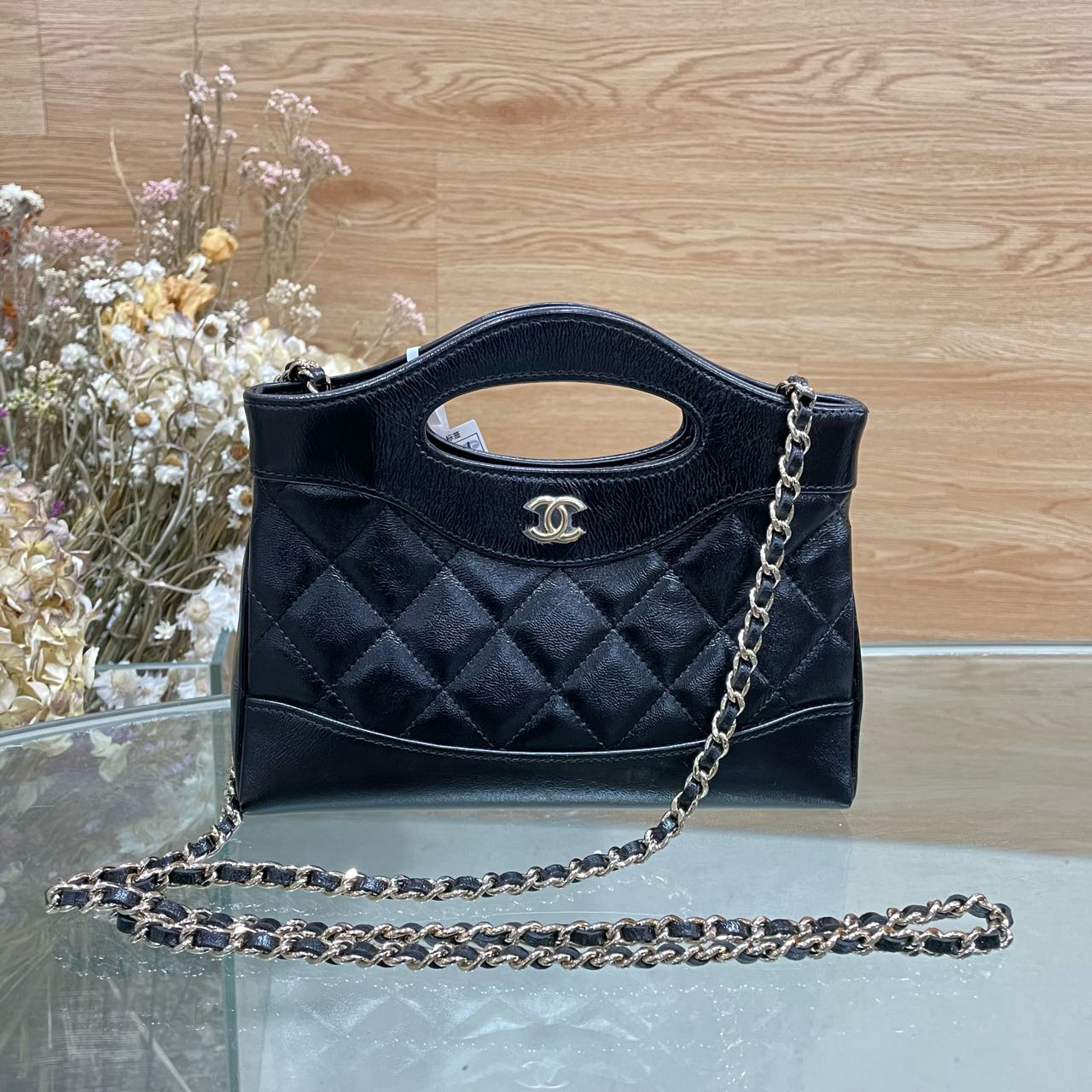 99新 Chanel/香奈儿 31bag nano黑金 羊皮24年US5101619