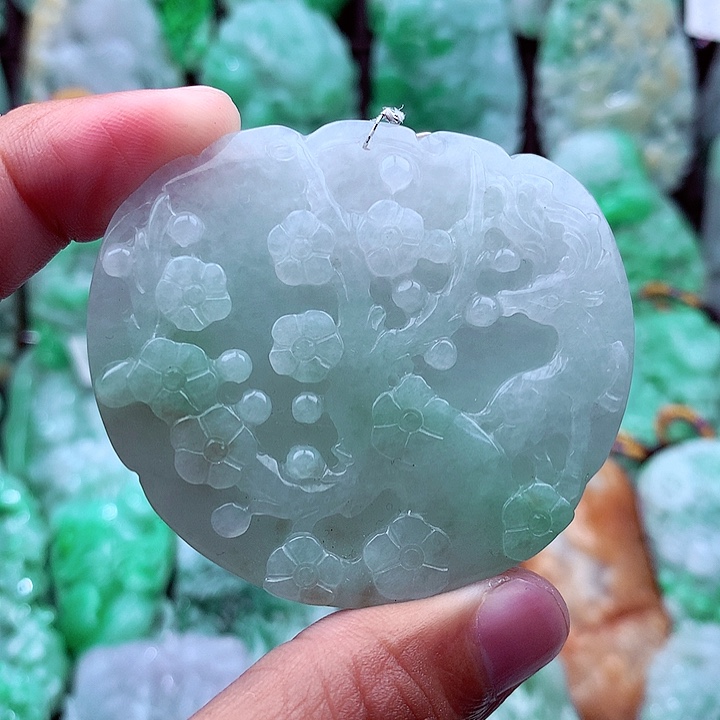 翡翠吊坠(不含链)未镶嵌