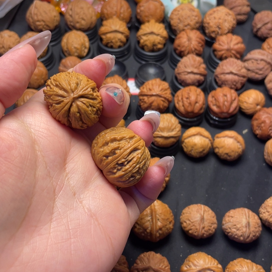 文玩核桃吊坠15号闷尖狮子头