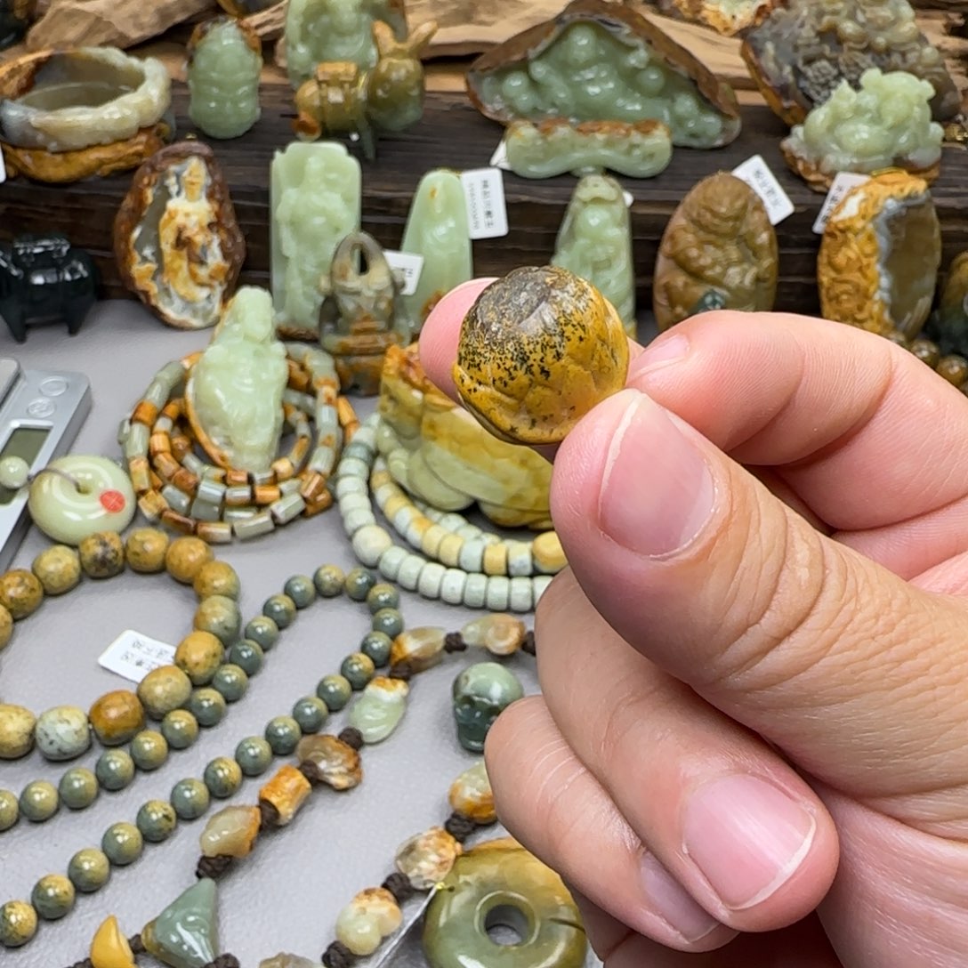 用***8岫岩河磨玉（透闪石质玉）未镶嵌珠宝奇石