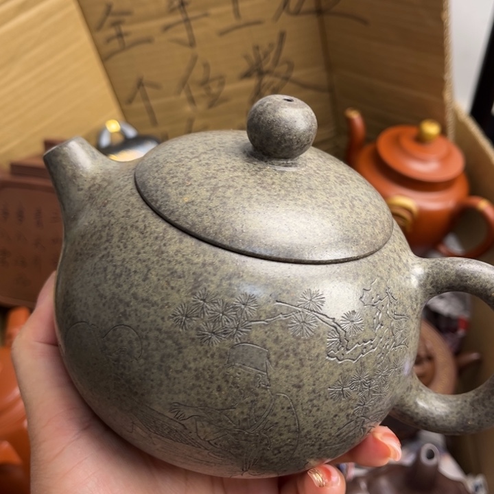 茶壶段泥紫砂壶的造型