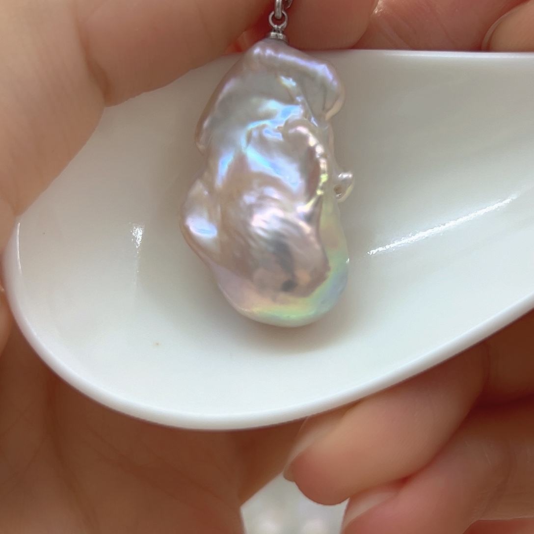 淡水珍珠吊坠(赠链)未镶嵌