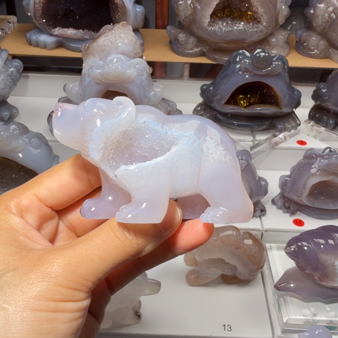 兢***叶玛瑙/玉髓未镶嵌摆件