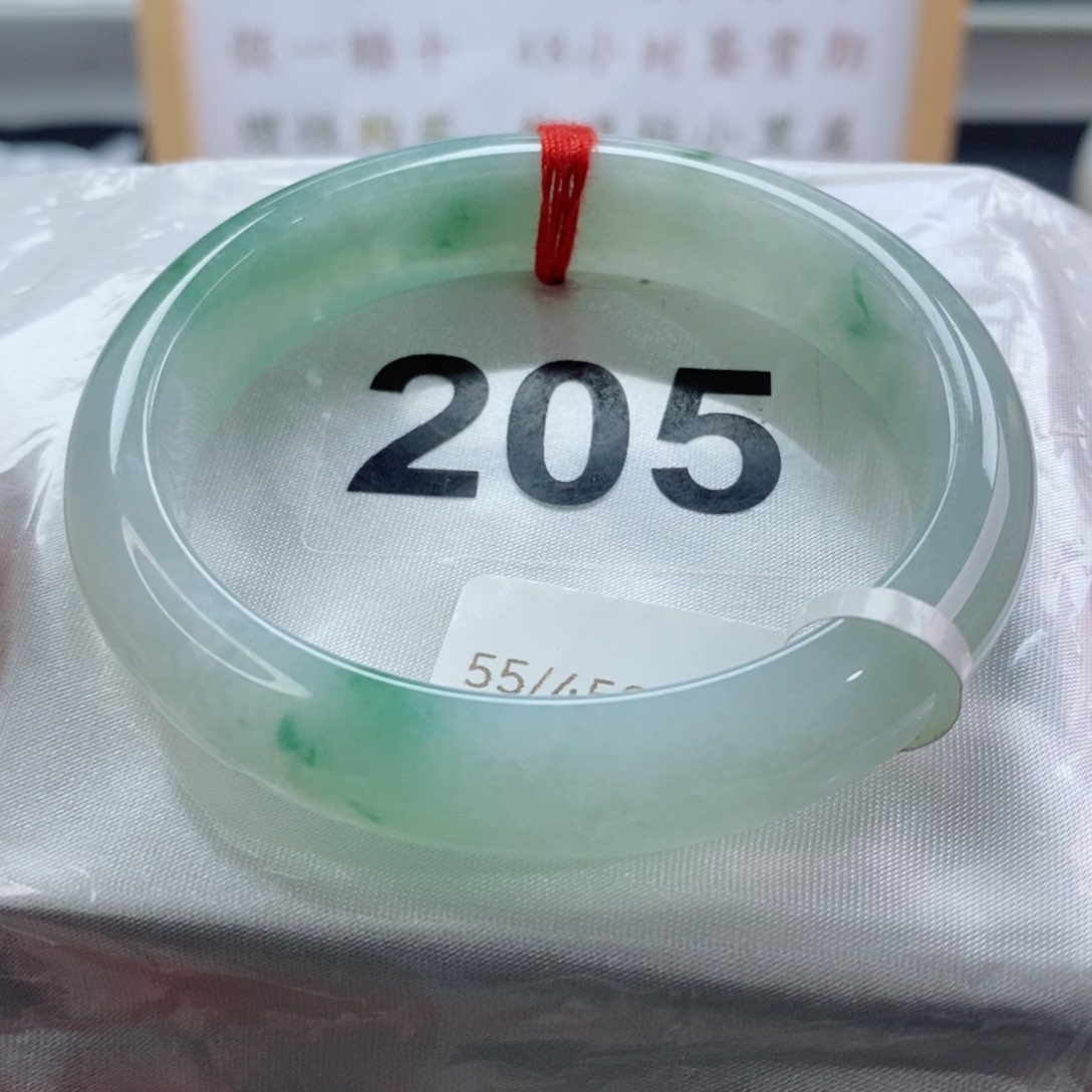 翡翠手镯（贵妃镯）未镶嵌天然A货翡翠手镯