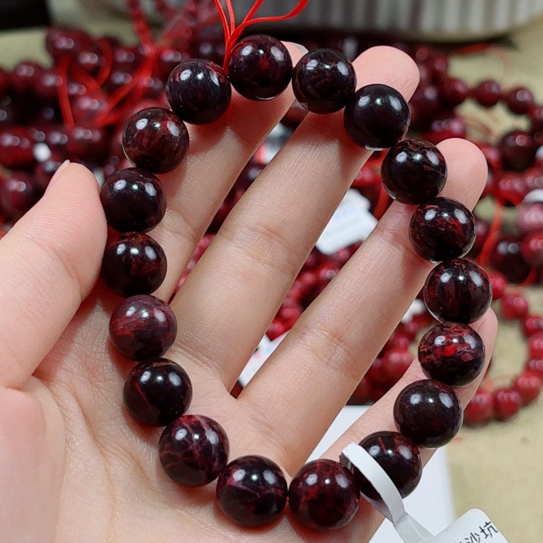 天然辰砂纯天然朱砂老坑老料黑红无优化卡12