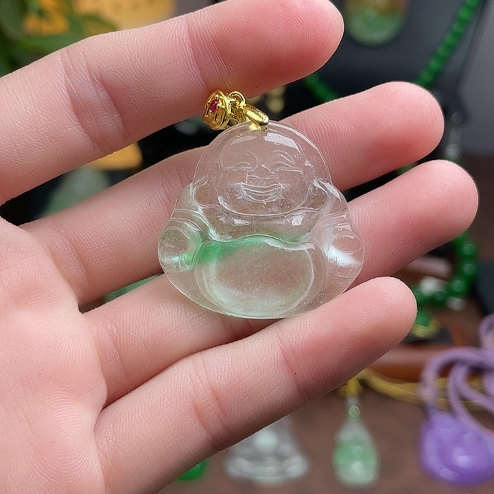 翡翠未镶嵌吊坠(赠链)