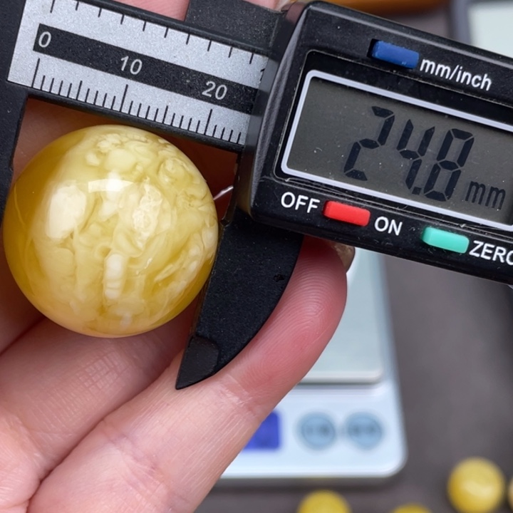 未镶嵌琥珀裸石蜜蜡28