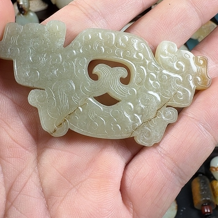 和田玉（糖玉）未镶嵌挂件