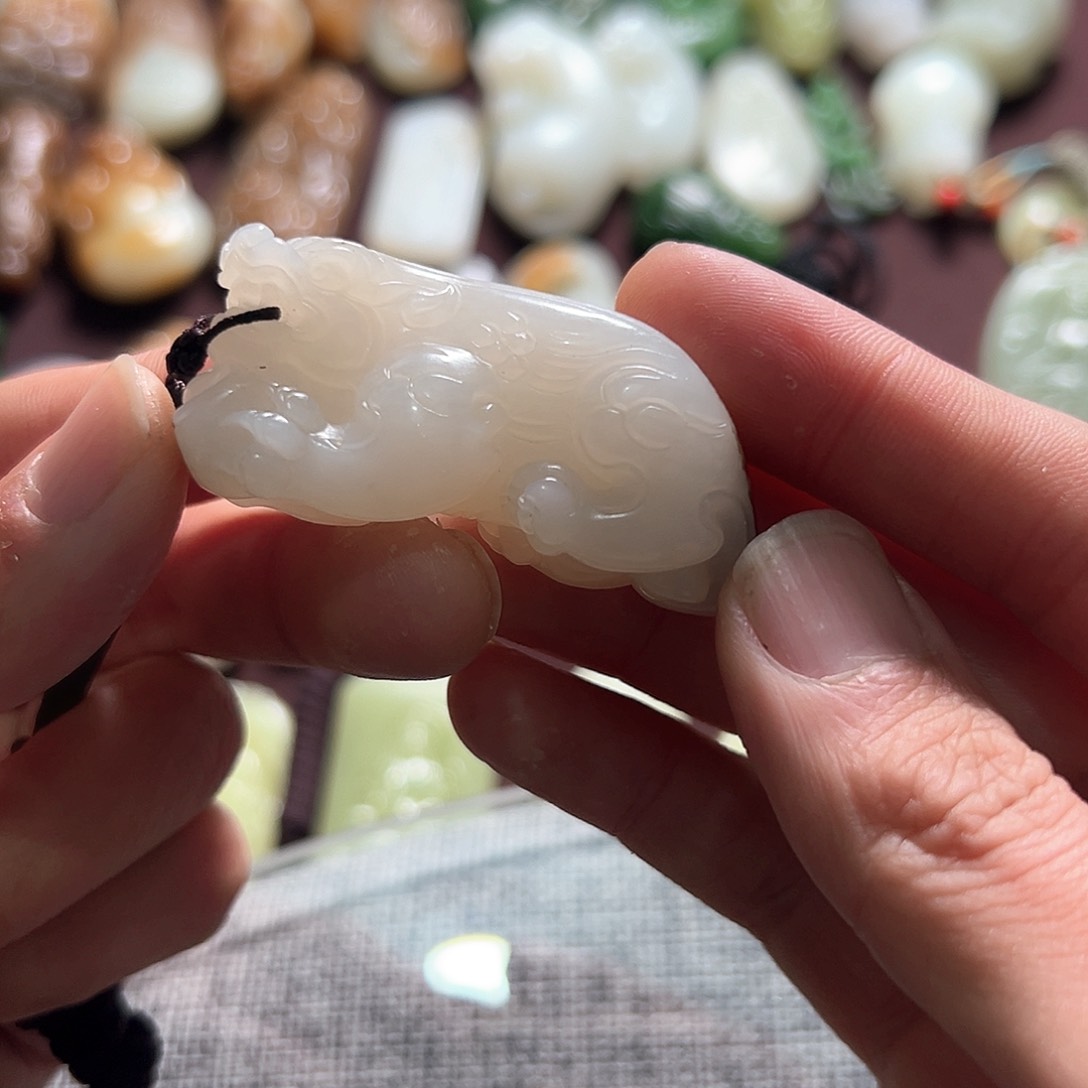 和田玉挂件未镶嵌