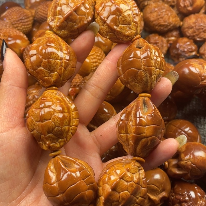 橄榄核吊坠强****旯橄榄核