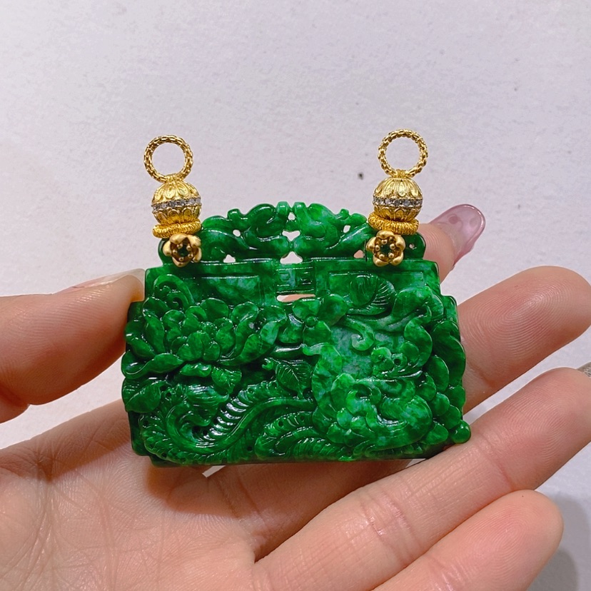 【闪购商品】颈饰未镶嵌翡翠