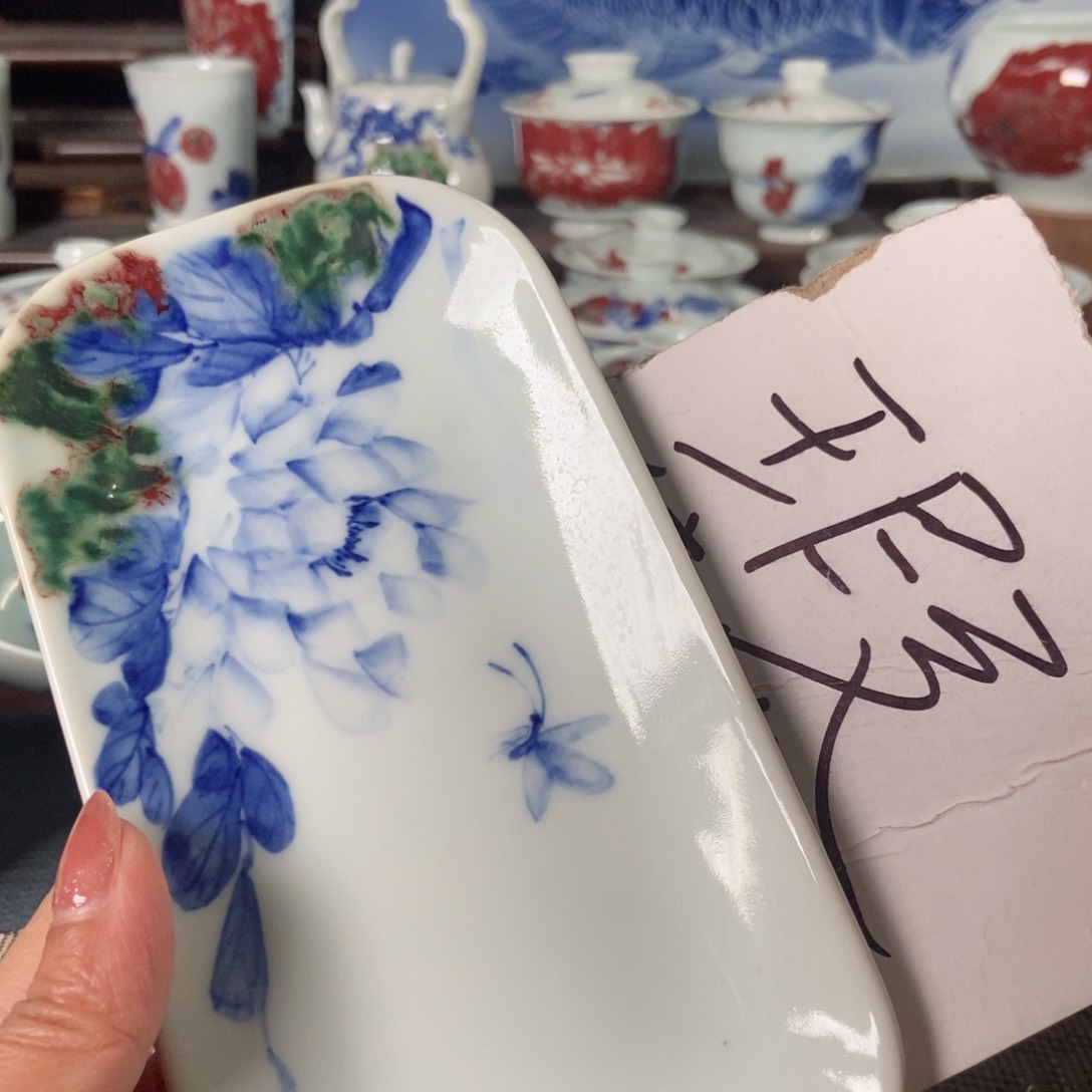 摆件原矿青花釉里红瓷器