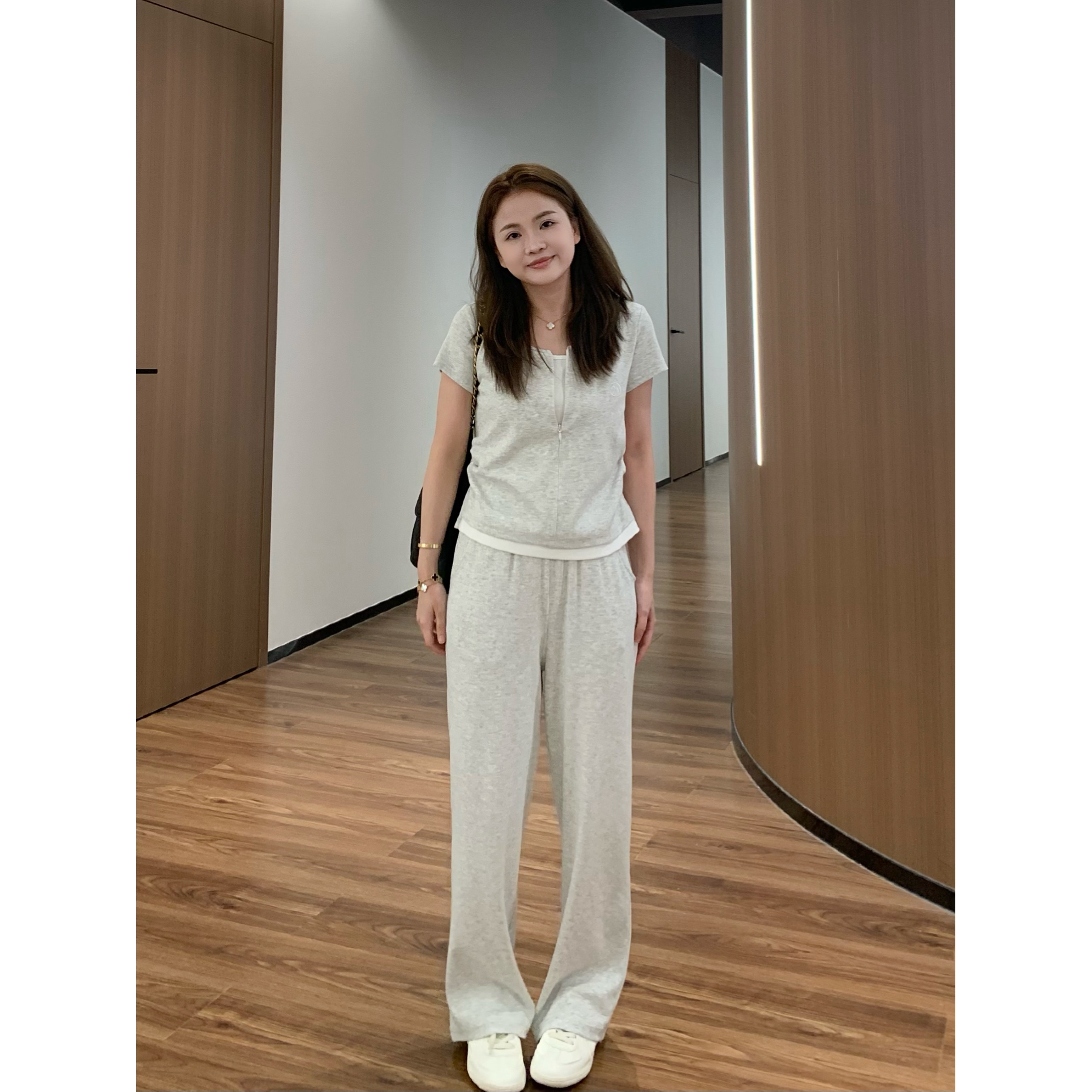 YO定制小个子气质慵懒套装夏季假两件短袖T恤松紧腰直筒裤两件套