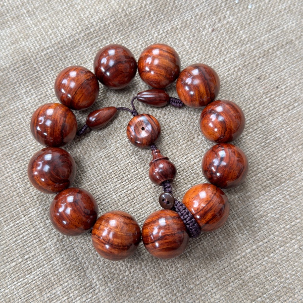 海南黄花梨老油梨手串