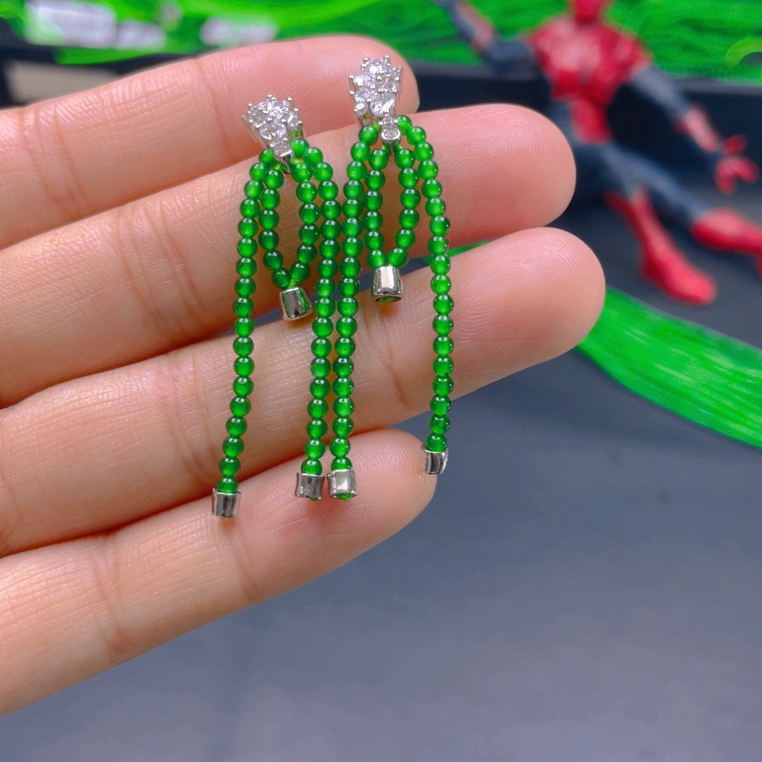 翡翠颈饰银S925镶嵌，1