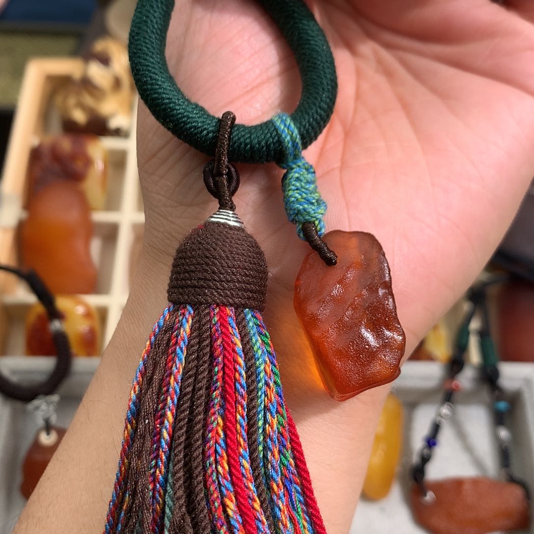 蜜蜡裸石未镶嵌你