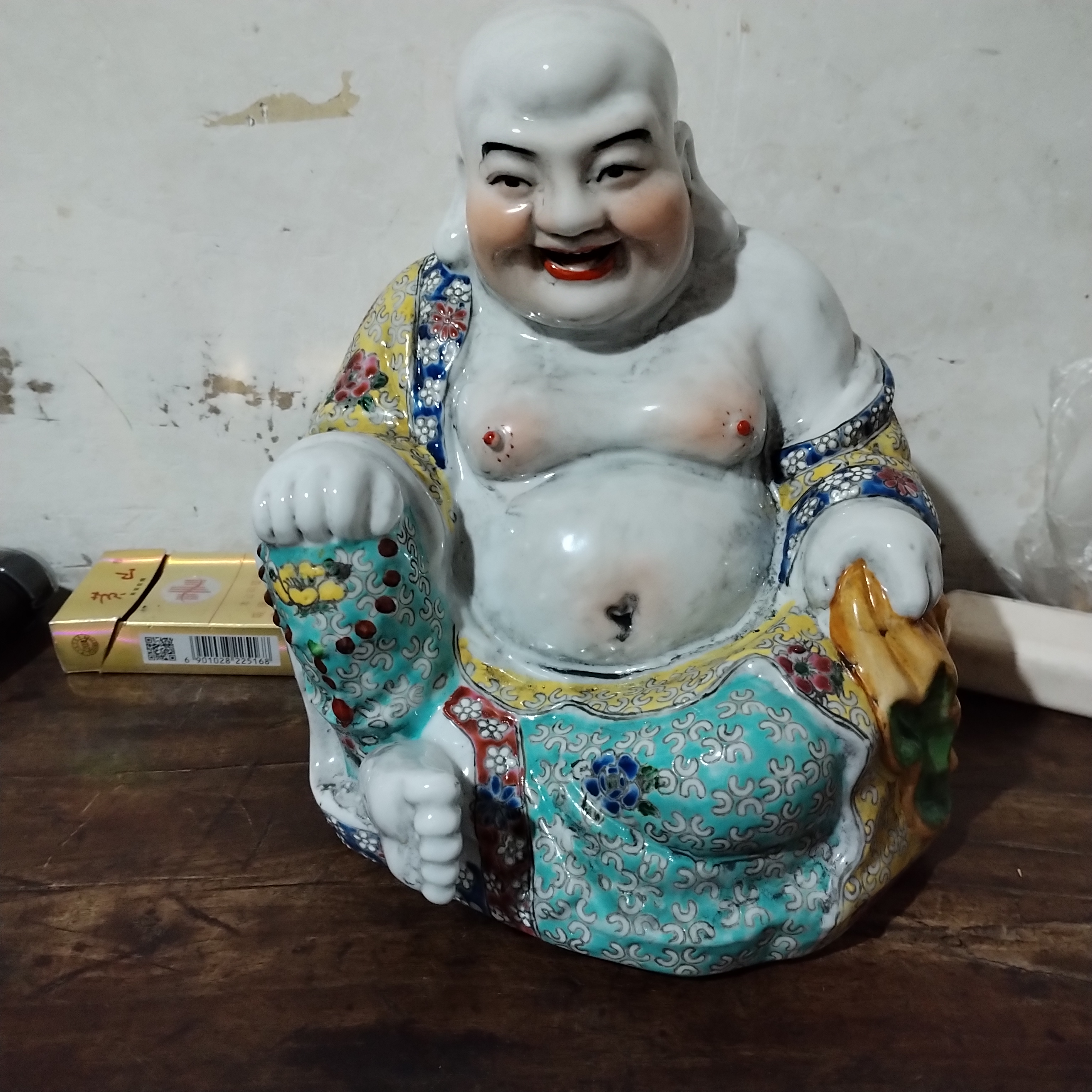 瓷的人物摆件，，，，，，