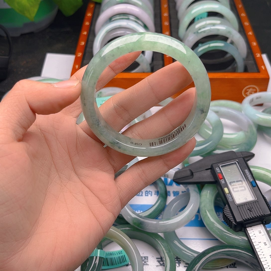 未镶嵌手镯翡翠5758. 133