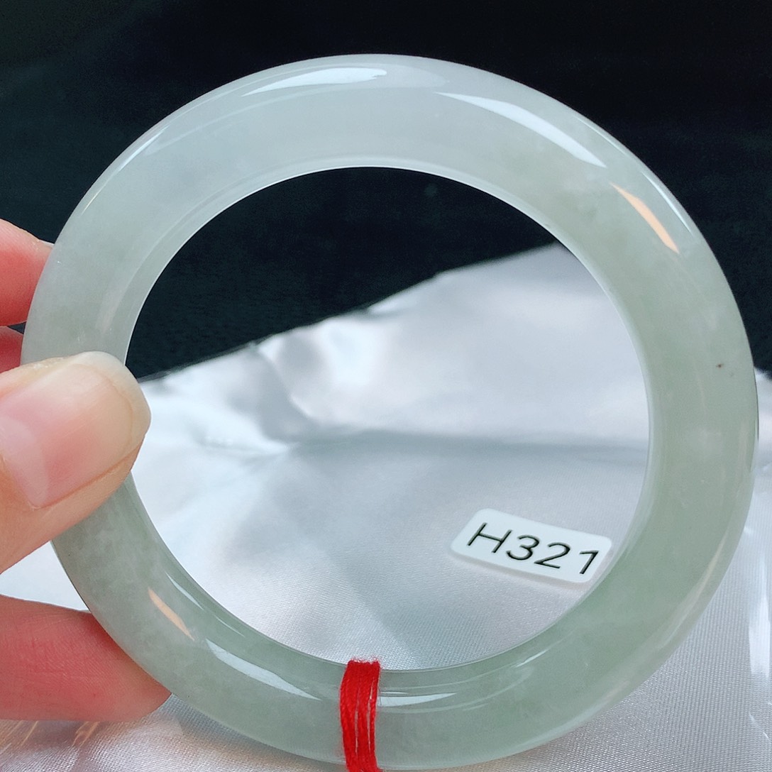 翡翠手镯未镶嵌缅甸天然A货翡翠手镯