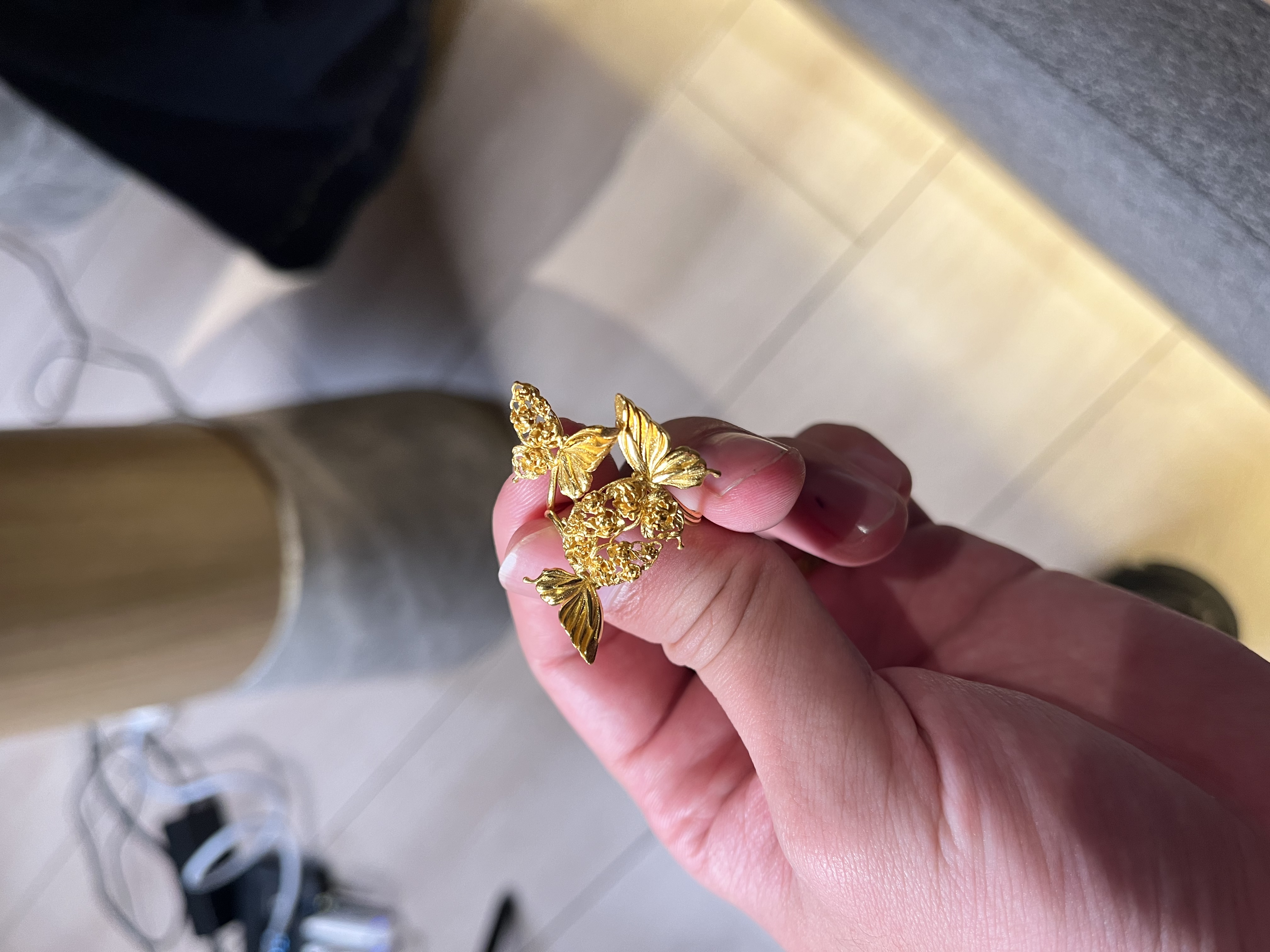 鳳喆錾刻镂空花丝精品工艺设计师款蝴蝶戒指足金