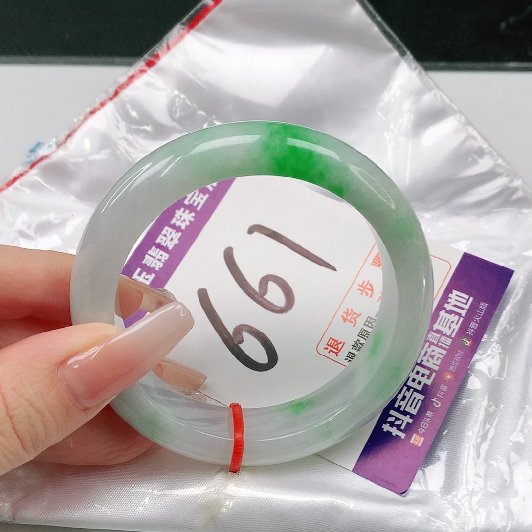 未镶嵌手镯翡翠翡翠手镯