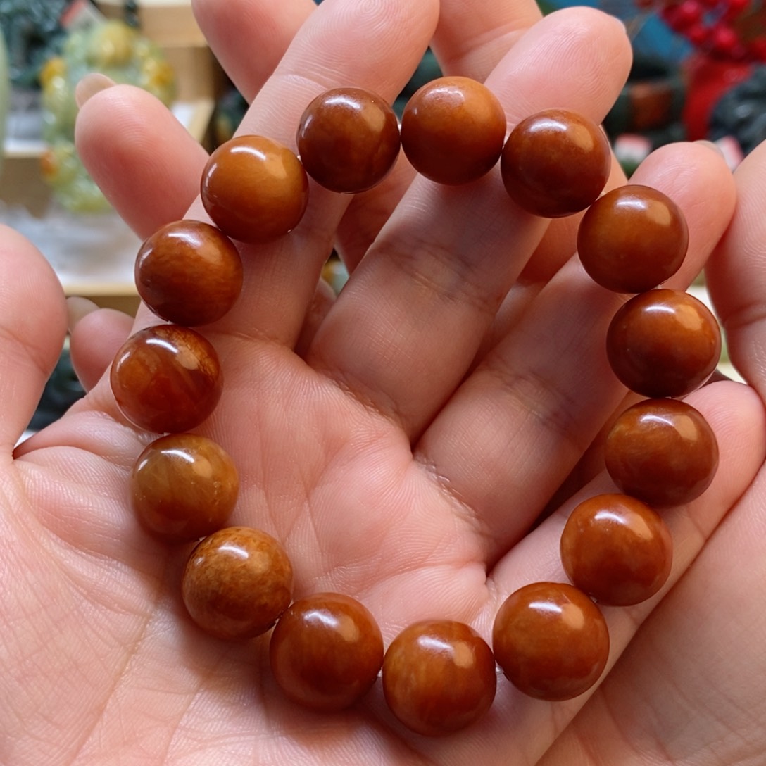 蛇纹石玉手串未镶嵌