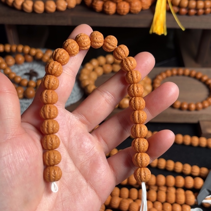 奋***々猴头核桃手串去兔中央音乐学院