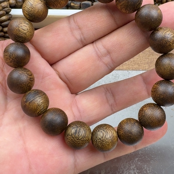 大***水沉香手串乌身手串11克加