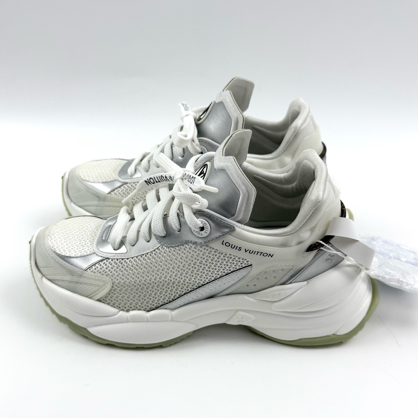 99新 LouisVuitton/路易威登 35.5码 白绿色run55运动鞋XZ0442
