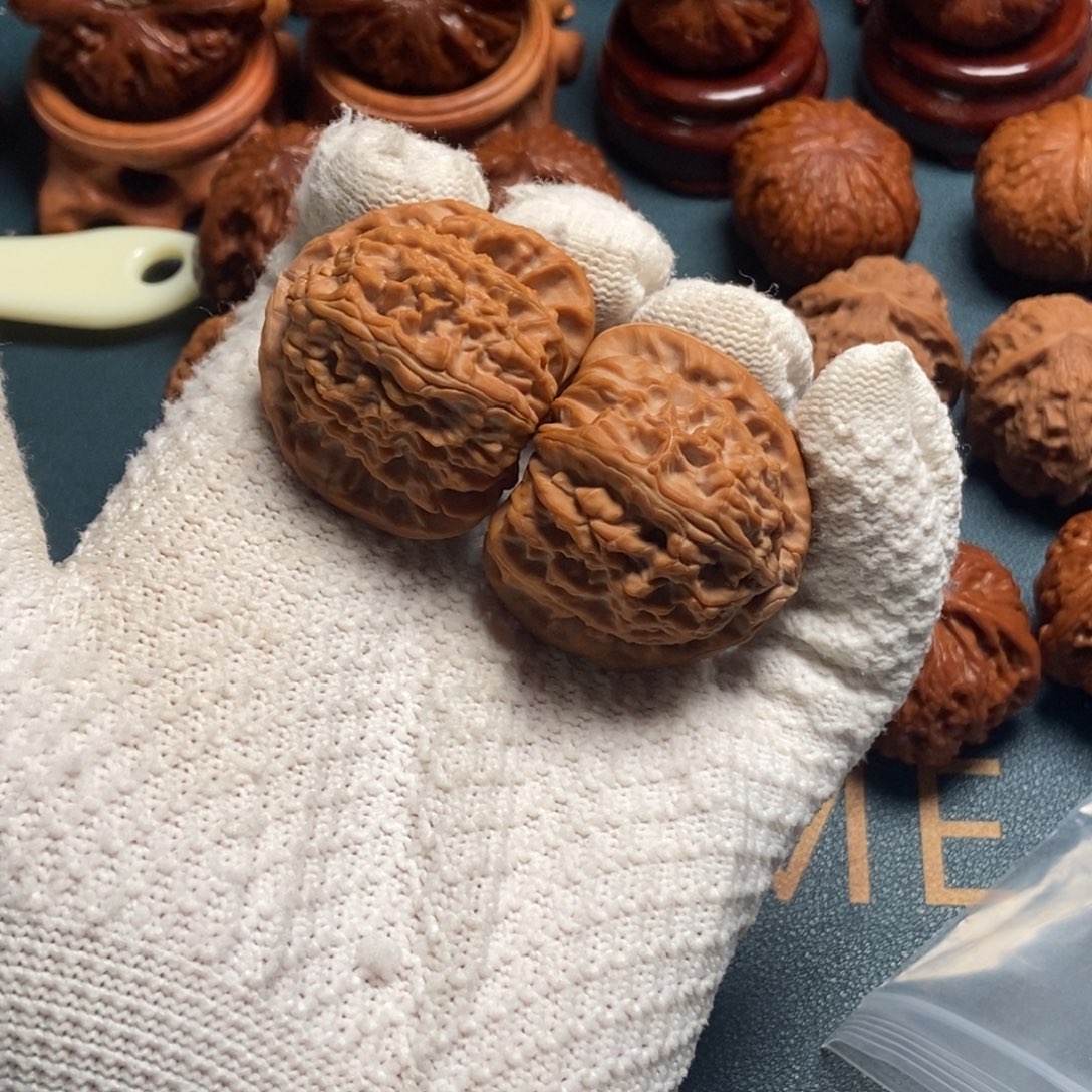 文玩核桃吊坠文玩核桃42三角白