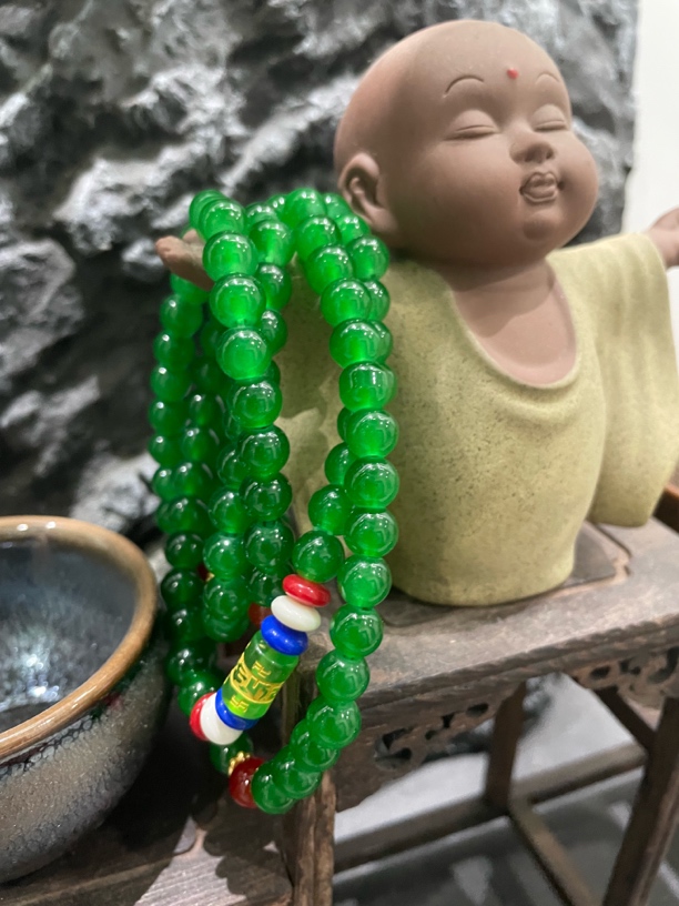 YS0135碧绿手链（无礼盒）