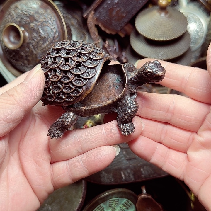 铜器摆件收收藏藏