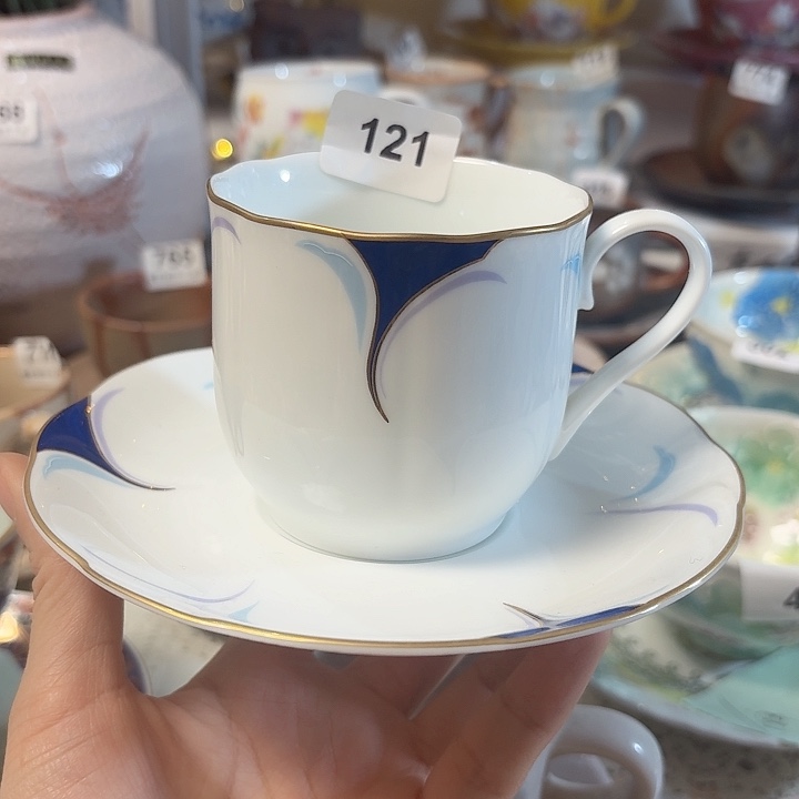 瓷片豪雅咖啡杯一套