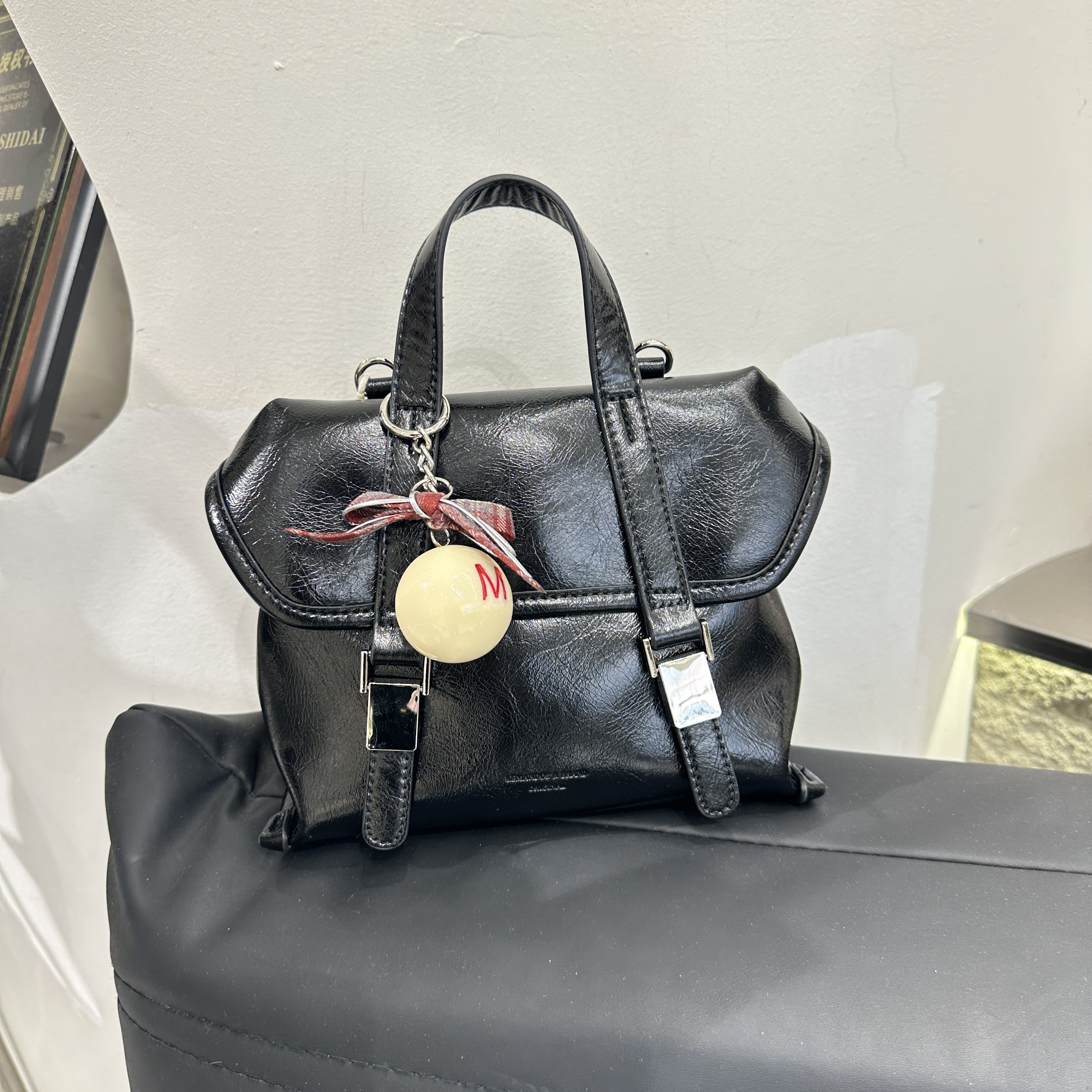 2025春夏新款潮流腋下百搭网红复古单肩斜挎包时尚女包 8623