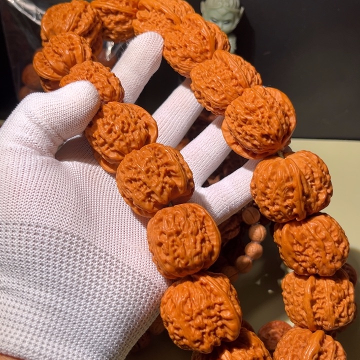 手串文玩核桃……35