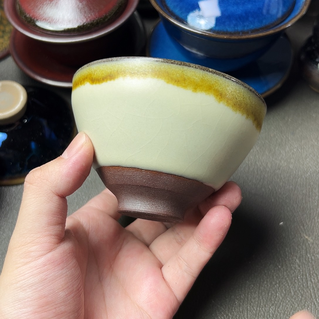 茶盏我们是有很多共同爱好啊我们