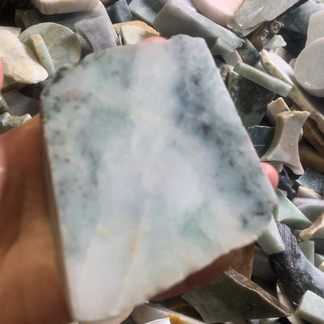 翡翠颈饰未镶嵌缅甸翡翠