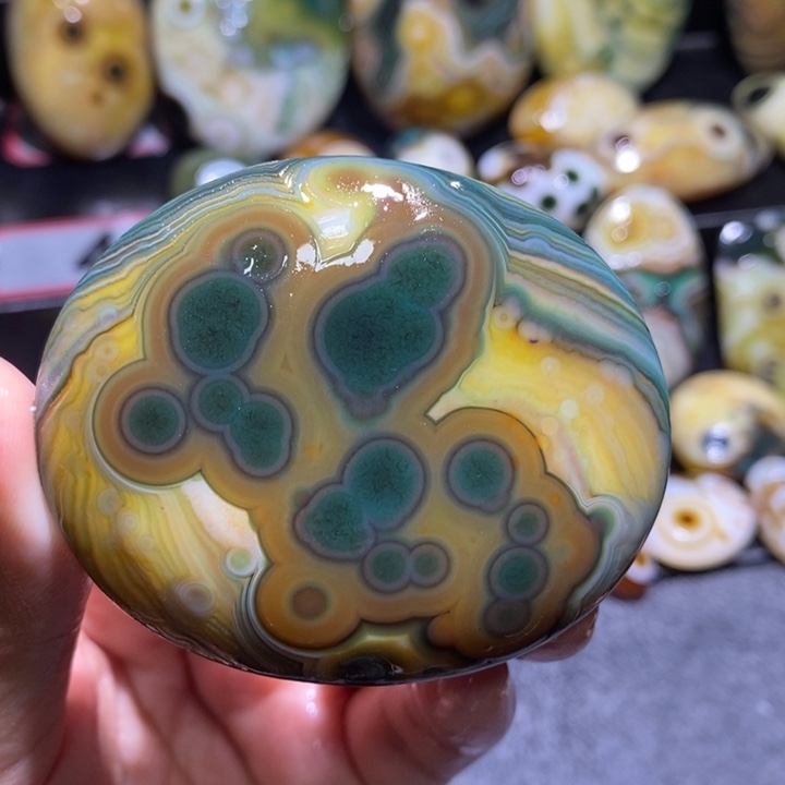 未镶嵌玛瑙/玉髓珠宝奇石