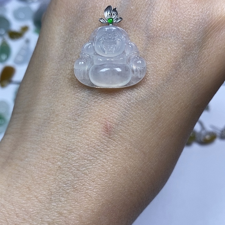 翡翠18K金镶嵌颈饰天然缅甸翡翠A货冰佛