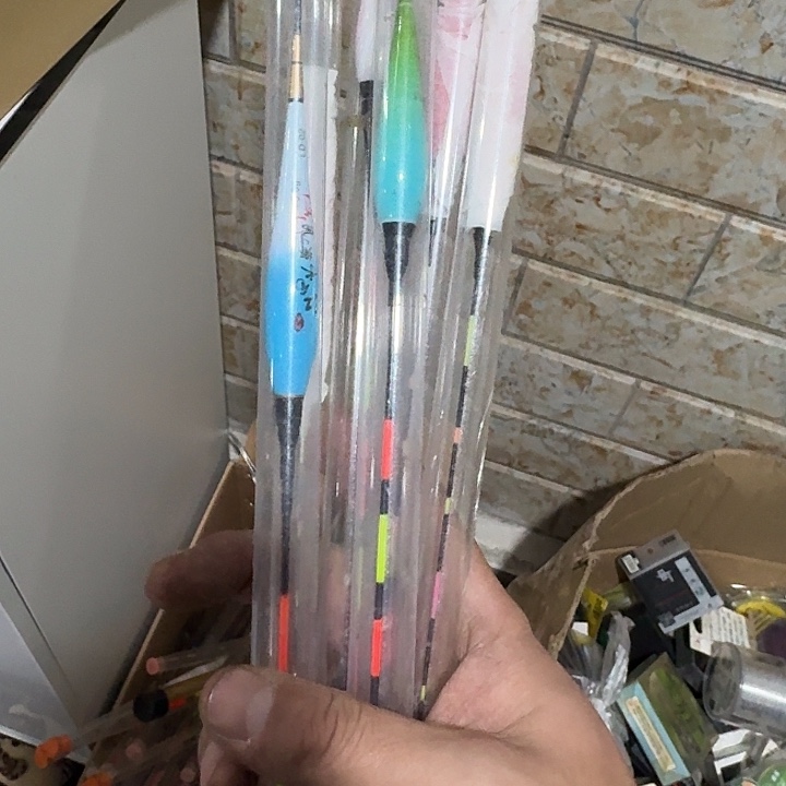 夜光漂随机发四支11111