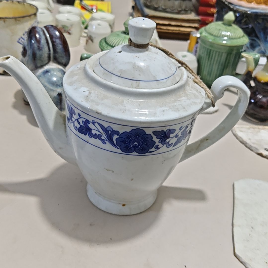 瓷片陶瓷制品茶壶