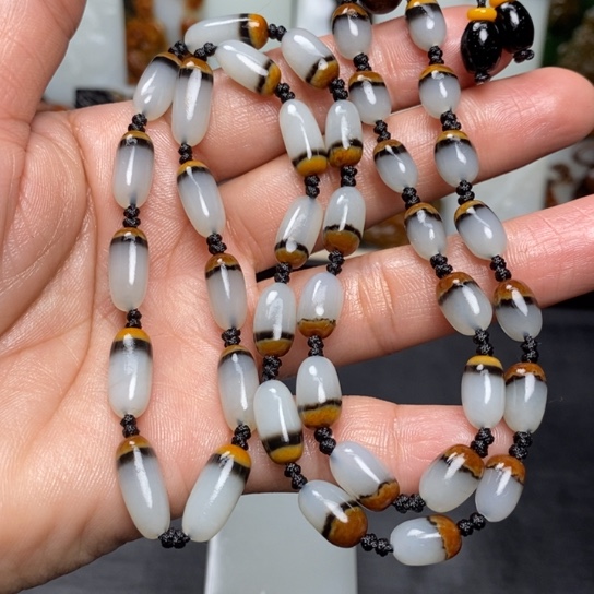 和田玉颈饰未镶嵌网****