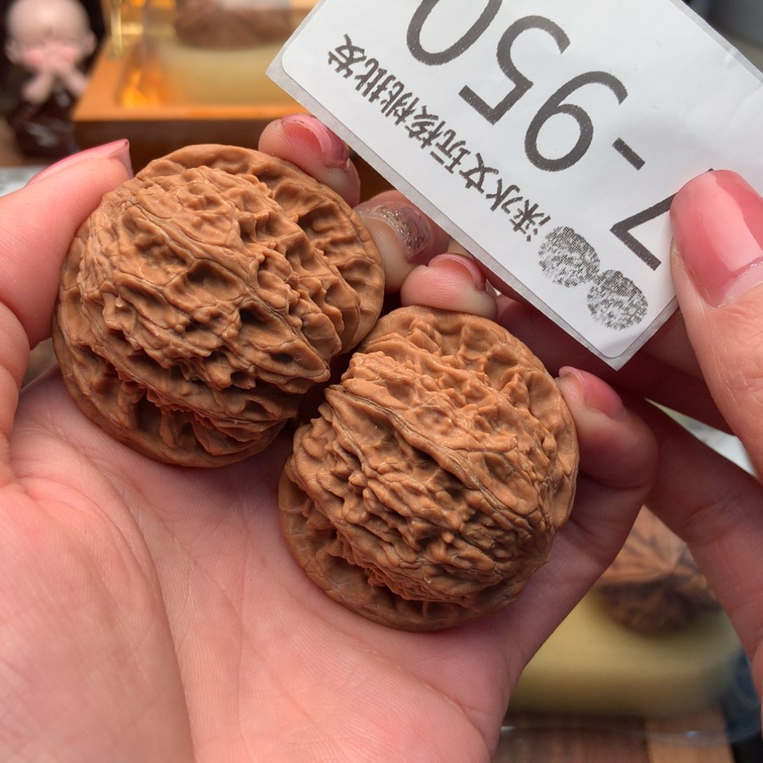 文玩核桃把件帅*43正磨