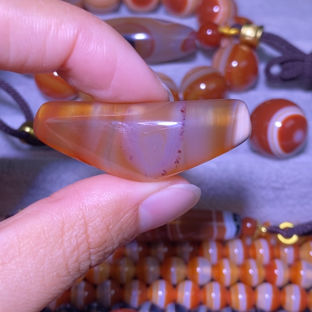 玛瑙/玉髓未镶嵌颈饰