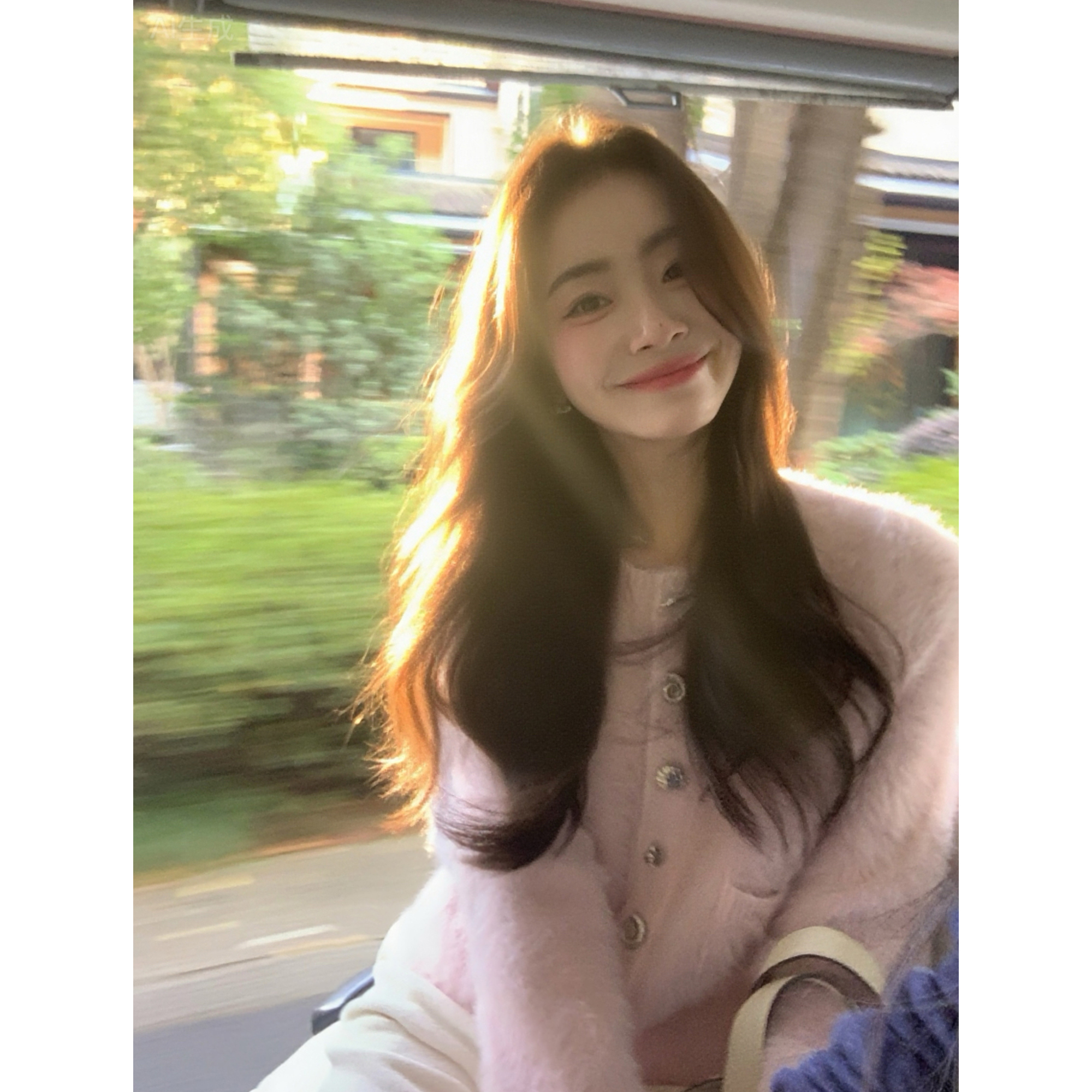 pusumede 心动剧场|粉色气质优雅温柔软糯毛织开衫女SYMW31410