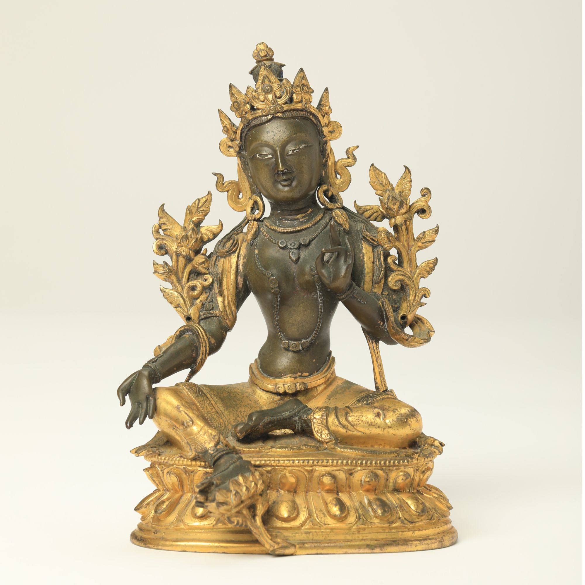 【1月22日古董拍卖】3216 清乾隆 铜鎏金绿度母