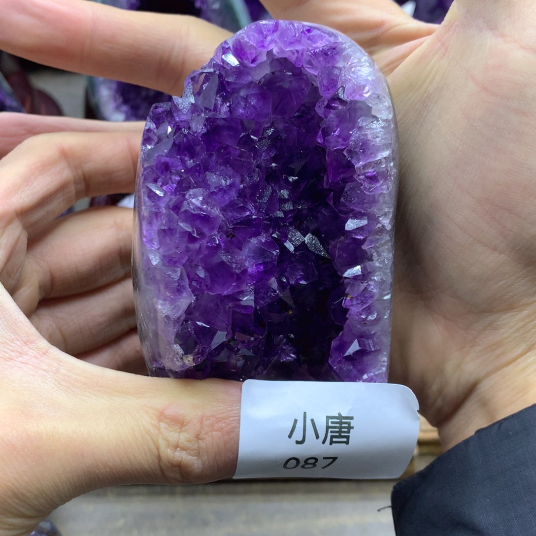 紫晶大型摆件（非配饰）未镶嵌